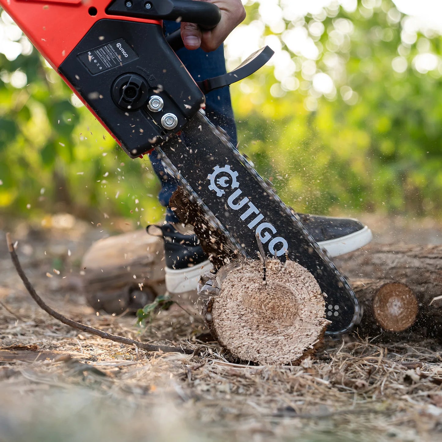 12 Inch Cordless Electric Chainsaw with Brushless Motor